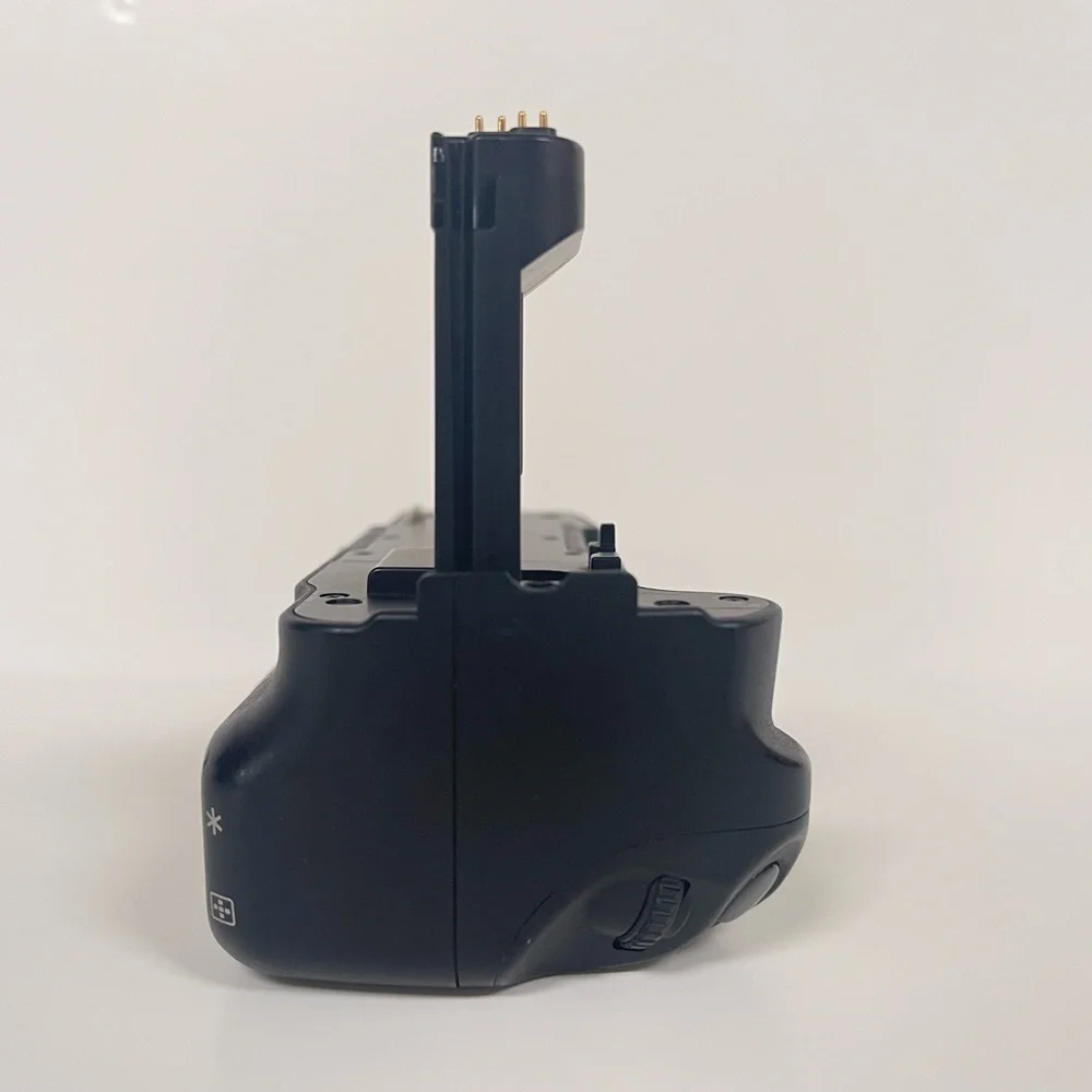 CANON BG-E3 BATTERY GRIP FOR EOS REBEL XTi & XT DIGITAL CAMERAS